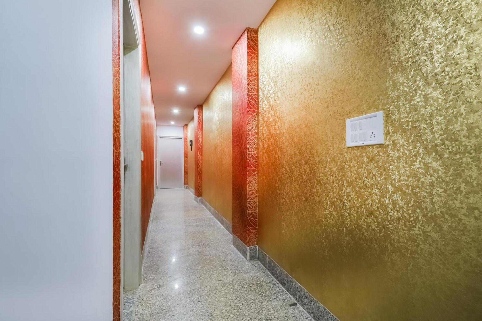 Hotel O New Tech India Delhi  Buitenkant foto